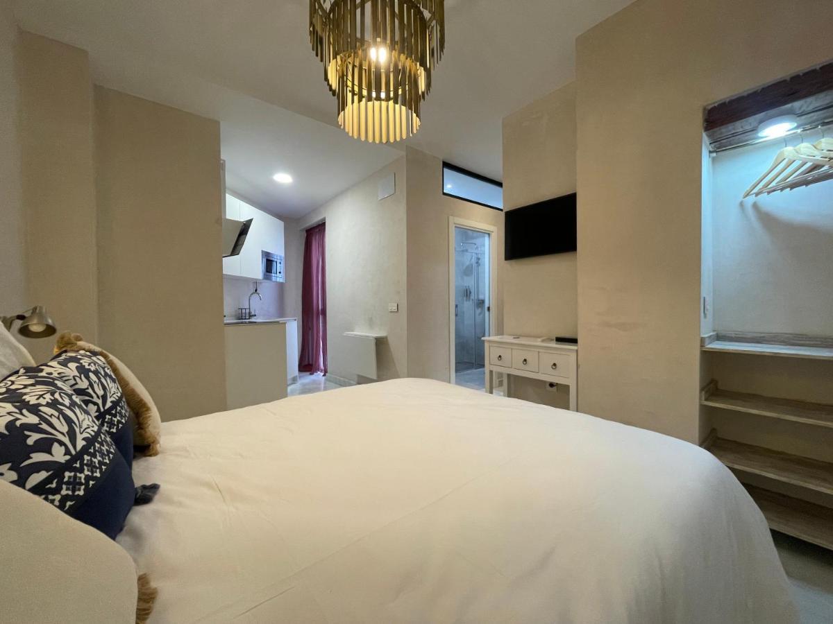 Adriano Apartments Sevilla Bagian luar foto