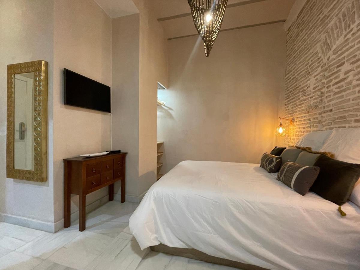 Adriano Apartments Sevilla Bagian luar foto